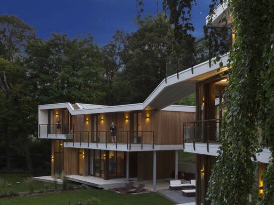 Maison Kanji