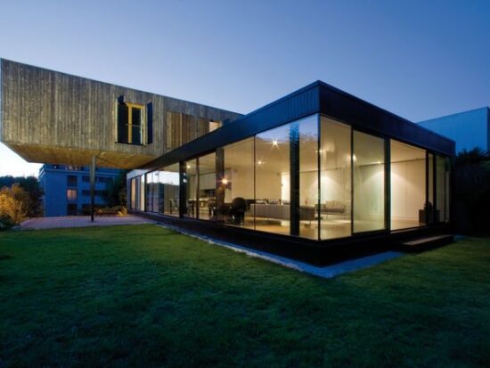 Maison R