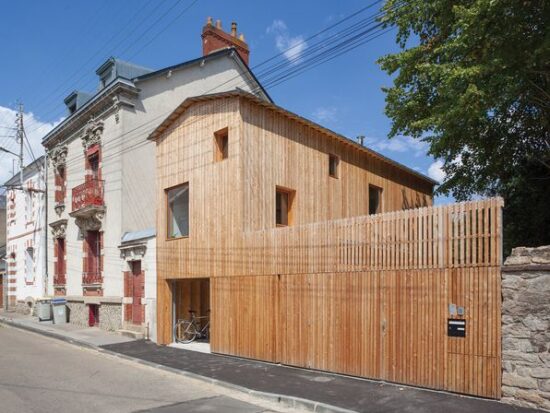 Maison cachée
